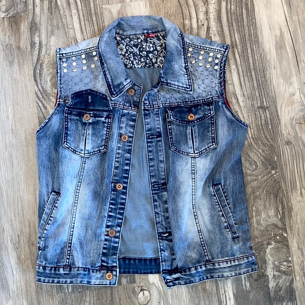 Statement Vest XL